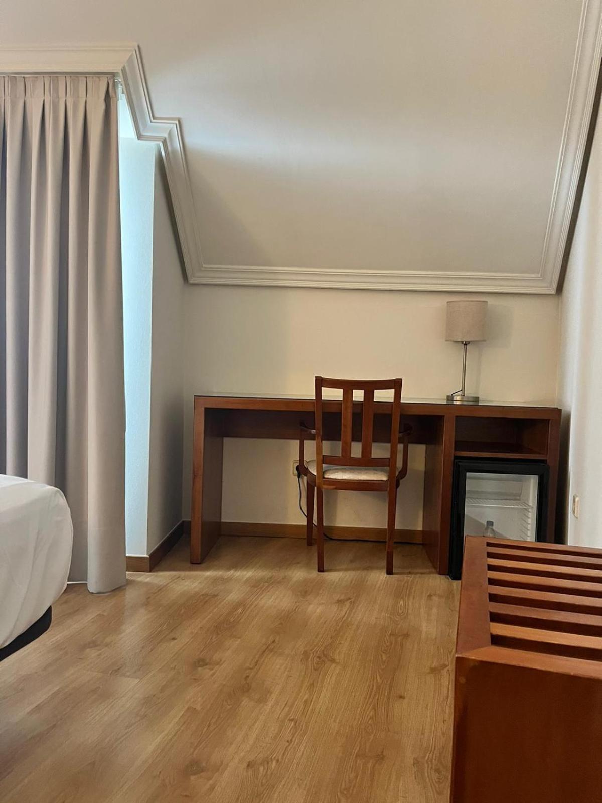 U Hotel Ogalia Vigo Exterior photo