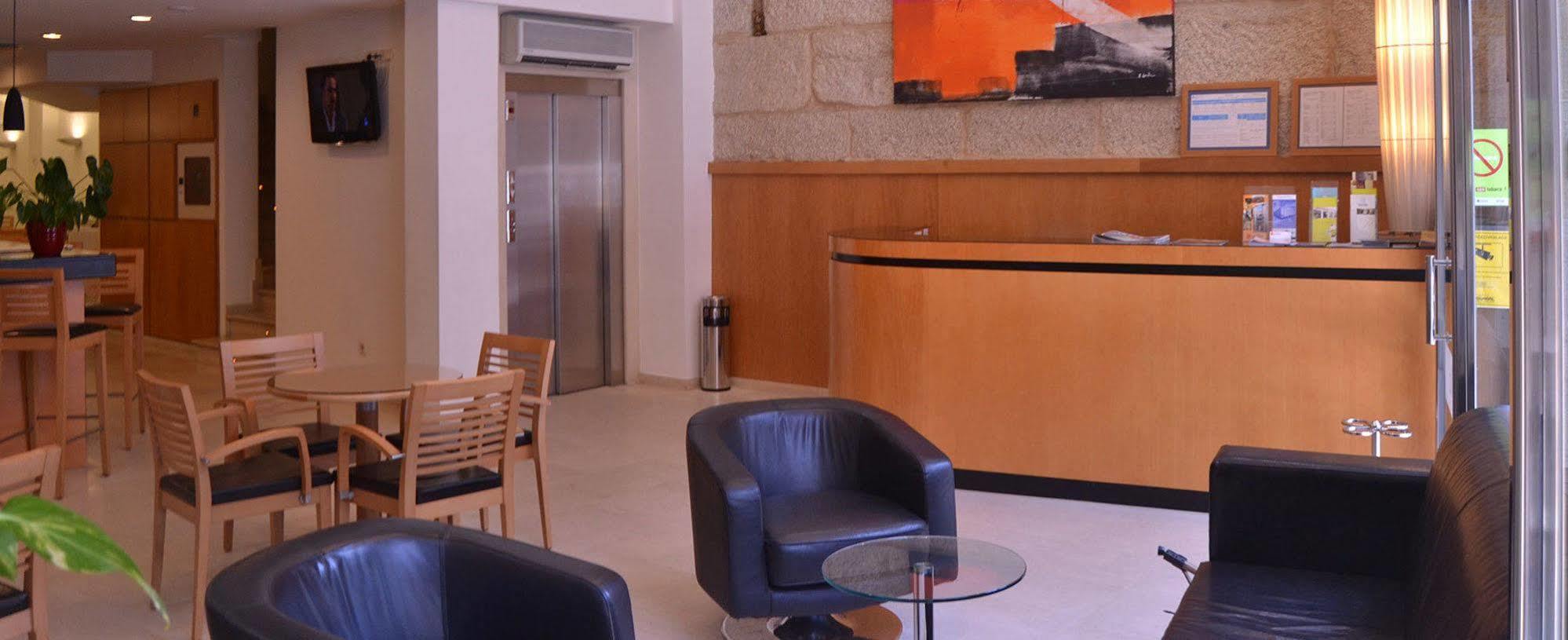 U Hotel Ogalia Vigo Exterior photo