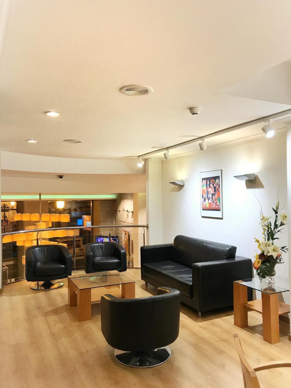 U Hotel Ogalia Vigo Exterior photo